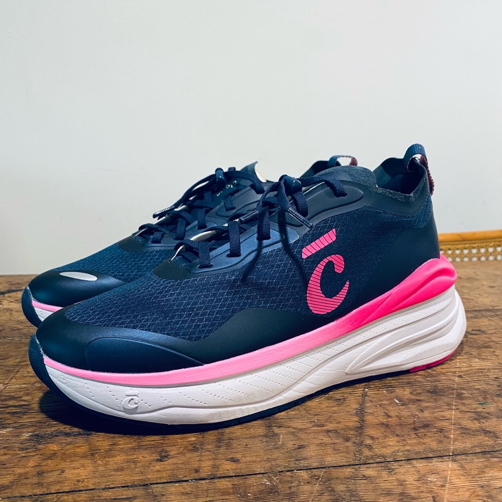 Brand New Clove Tennis Shoe Women’s 10